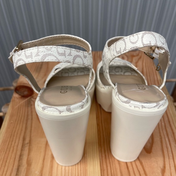 Guess platform sandals white size 6 - Picture 5 of 9
